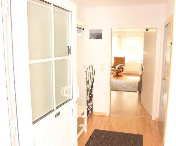 Schoenfeld Auf Fehmarn アパート